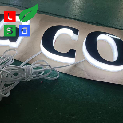 Đèn LED chiếu sáng bên ngoài trời với gương mặt đen trên cùng cho màn hình phía trước cửa hàng